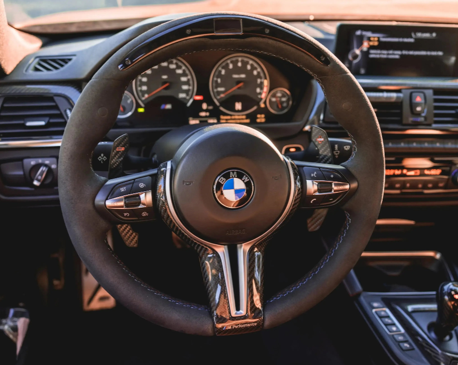 MP Style Carbon Fiber Shift Paddle Set BM Plugs