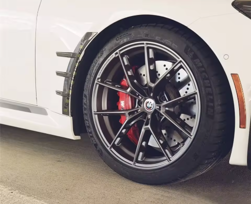 MP Style Carbon Fiber Front Fender Arch Trim - BMW G87 M2 BM Plugs