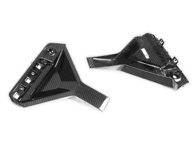 Carbon Fiber Rear Reflector Trim - BMW G87 M2 BM Plugs